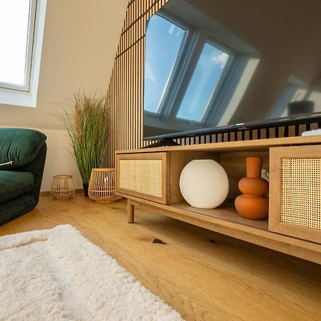 Orestaliving - Penthouse In 2Nd District With View 비엔나 외부 사진