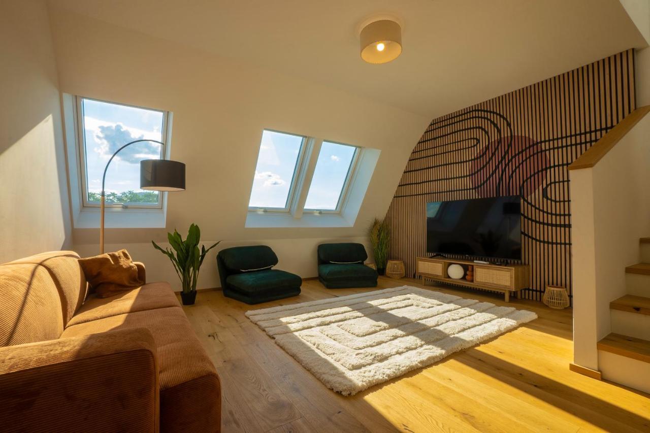 Orestaliving - Penthouse In 2Nd District With View 비엔나 외부 사진